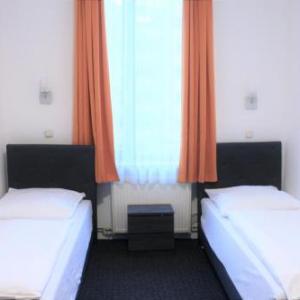 FrankAir Star Hotel Frankfurt City