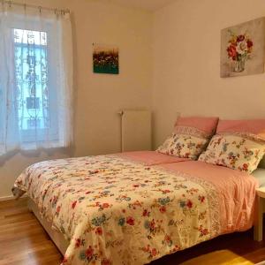 Sunny Apartment_ 5&7 min to HBF&;Airport