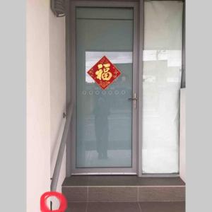 New apartment with free parking