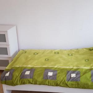 Schönes möbliertes Zimmer in einer WG in Frankfurt Bonames zu vermieten
