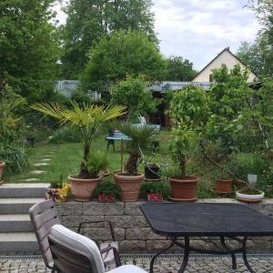 House at Frankfurt with garden 15 minutes to the main station