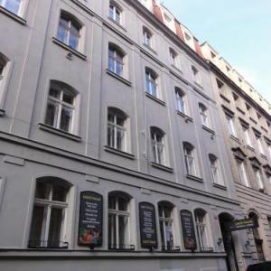 Navratilova Apartments