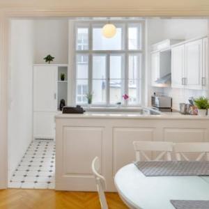 Karlova Old town Apartment