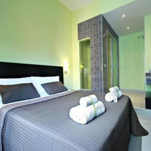 Moai Home
