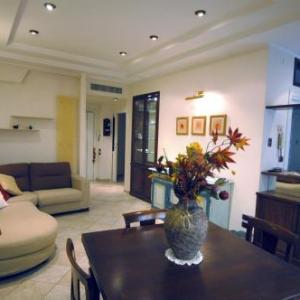 Roma Chic House