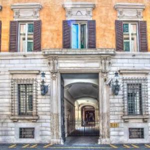 Trevi Rome Suite