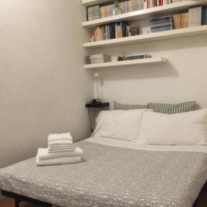 Small Navona Studio 