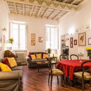 Vicolo Torretta - FromHometoRome