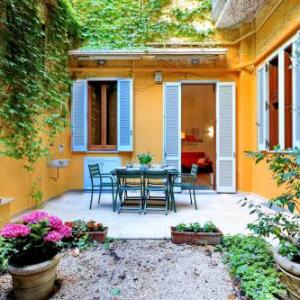 Vetrina Apartment with gym sauna and garden 