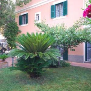 LOasi al Pigneto   Guest house Rome