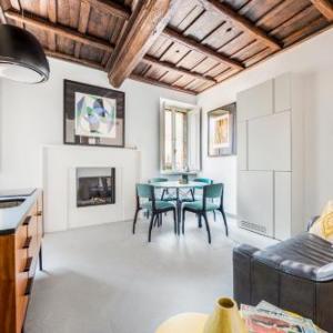 Monti Apartment in Medieval Building  Rome 