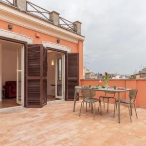 Apartment with Terrace in via del Pellegrino - FromHometoRome Rome