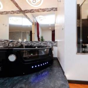 Refined Suite with Jacuzzi in trastevere