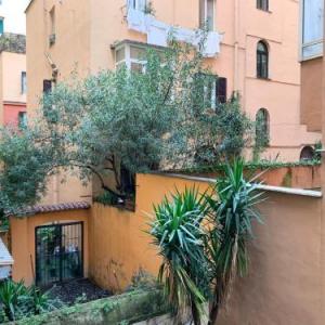 mL Colosseum Apartment