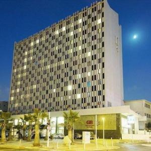 Grand Beach Hotel