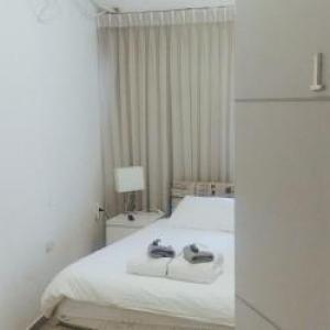 Begin19 Apartments  Hostel 