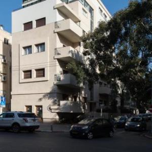 Stunning 1Bd w Balcony by Sea N Rent