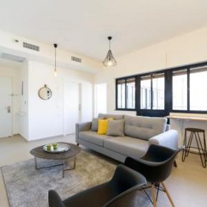 16 HaRakevet Street   By Beach Apartments tLV tel Aviv 