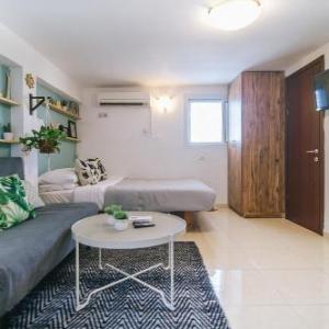 Pinsker St. Studios - by Comfort Zone TLV