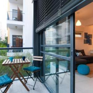Trendy with balcony on Sheinkin by FeelHome Tel Aviv 