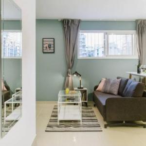 Carmel Market Apartments