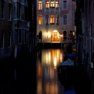 AllAngelo Art Hotel