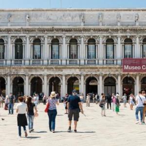 Venice Heaven Apartments Ca Matilde a stone's throw away from Campo Santo Stefano