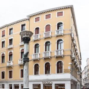 San Teodoro Palace - Luxury Apartments