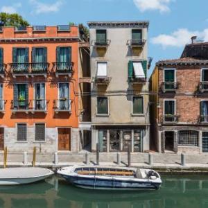 Ca Canaletto Canal View