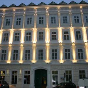 the Levante Rathaus Apartments