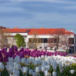 Strandhotel Alte Donau Vienna 