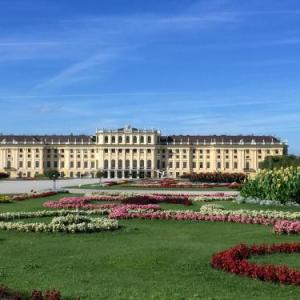 100 m2 Sunny Apartments   Schoenbrunn