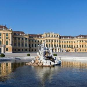 Schlos Schonbrunn Grand Suite 