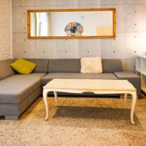 Bright Apartment Mariahilf