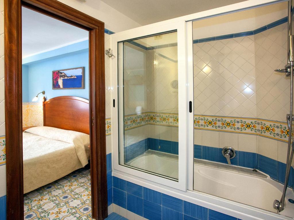 Hotel Amalfi - image 7
