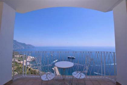 Grand Hotel Excelsior - image 12