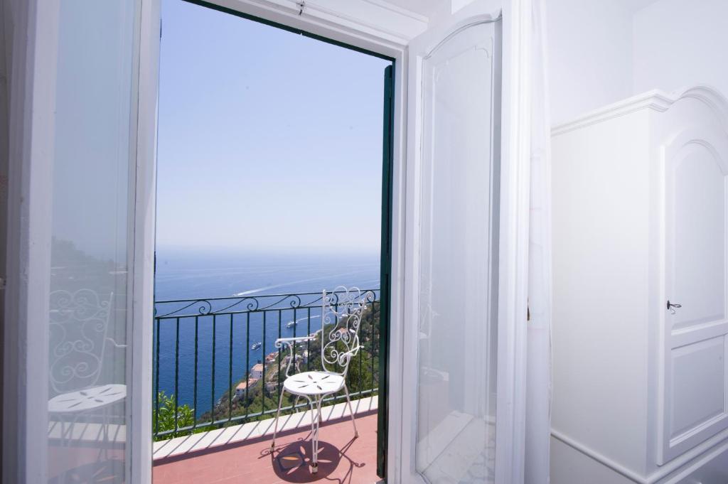 Grand Hotel Excelsior - image 5