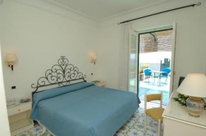 Hotel Aurora - image 13