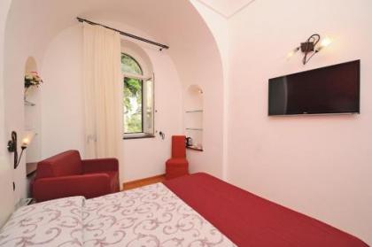 Hotel Relais Villa Annalara - image 13