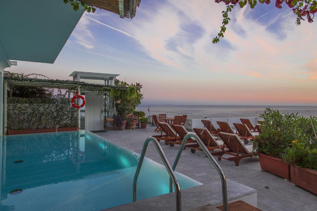 Hotel Marina Riviera - main image