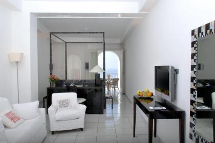 Hotel Marina Riviera - image 2