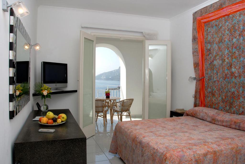 Hotel Marina Riviera - image 5
