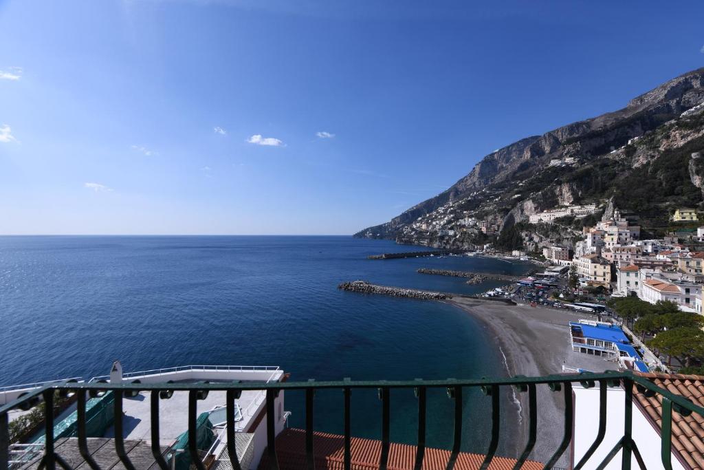 Appartamenti Casamalfi vista mare - image 2