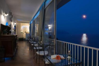 Hotel La Ninfa - image 8