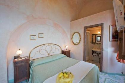L'Antico Borgo Dei Limoni - image 2