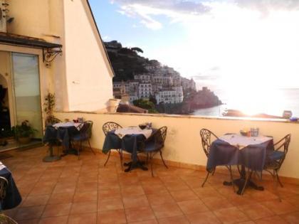 Hotel Croce Di Amalfi - image 1