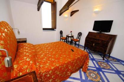 Hotel Croce Di Amalfi - image 17