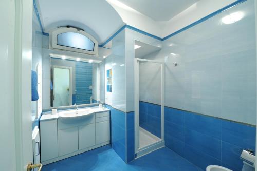 Dolce Vita B - image 5