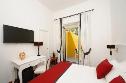 Amalfi Luxury House - image 14