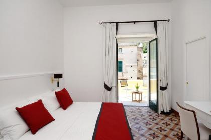 Amalfi Luxury House - image 16
